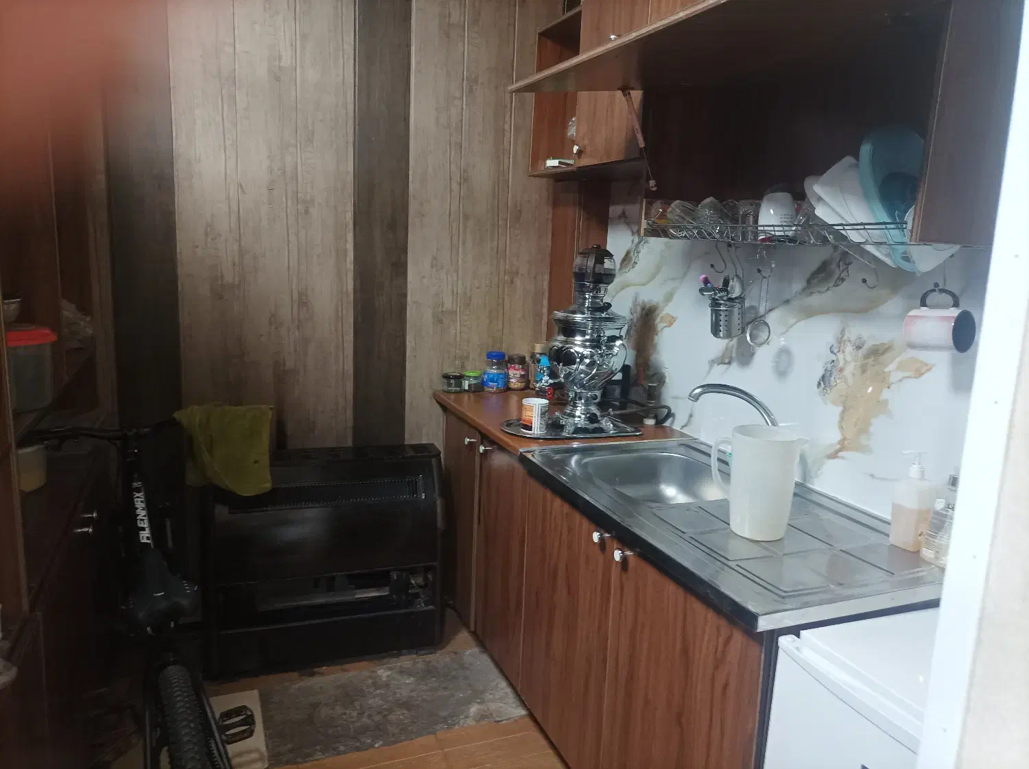 اکباتان 50 متری