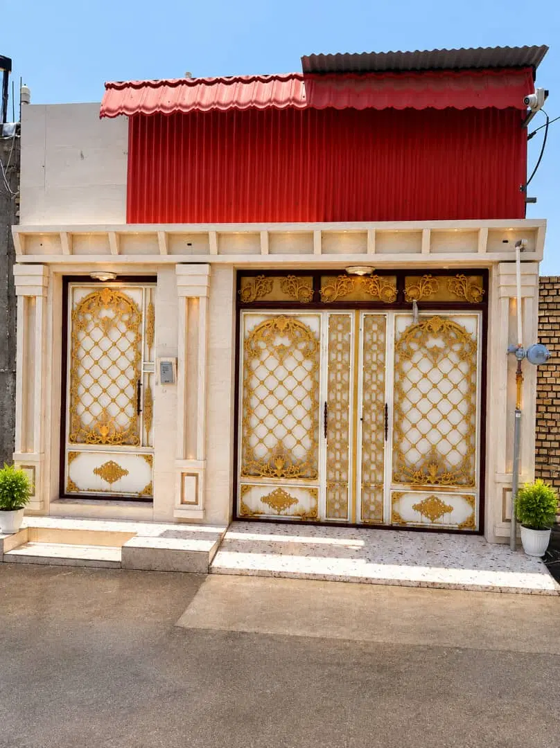 خانه در منیوحی