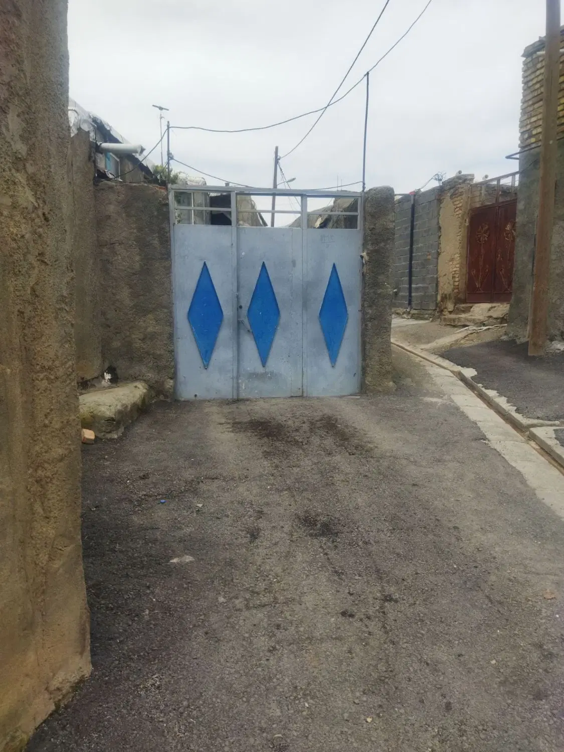 خانه بیدسرخ