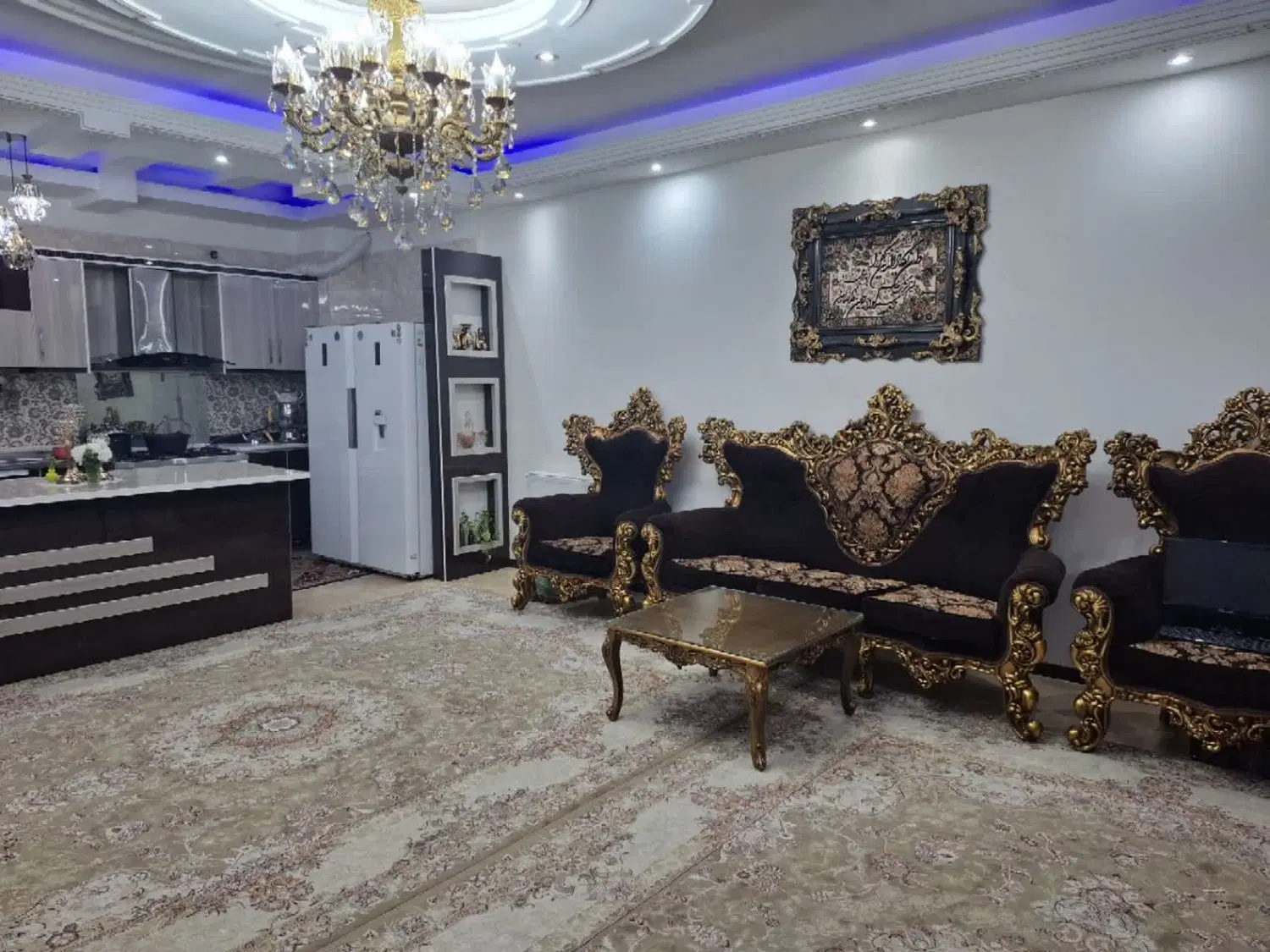 85 متری ایران زمین