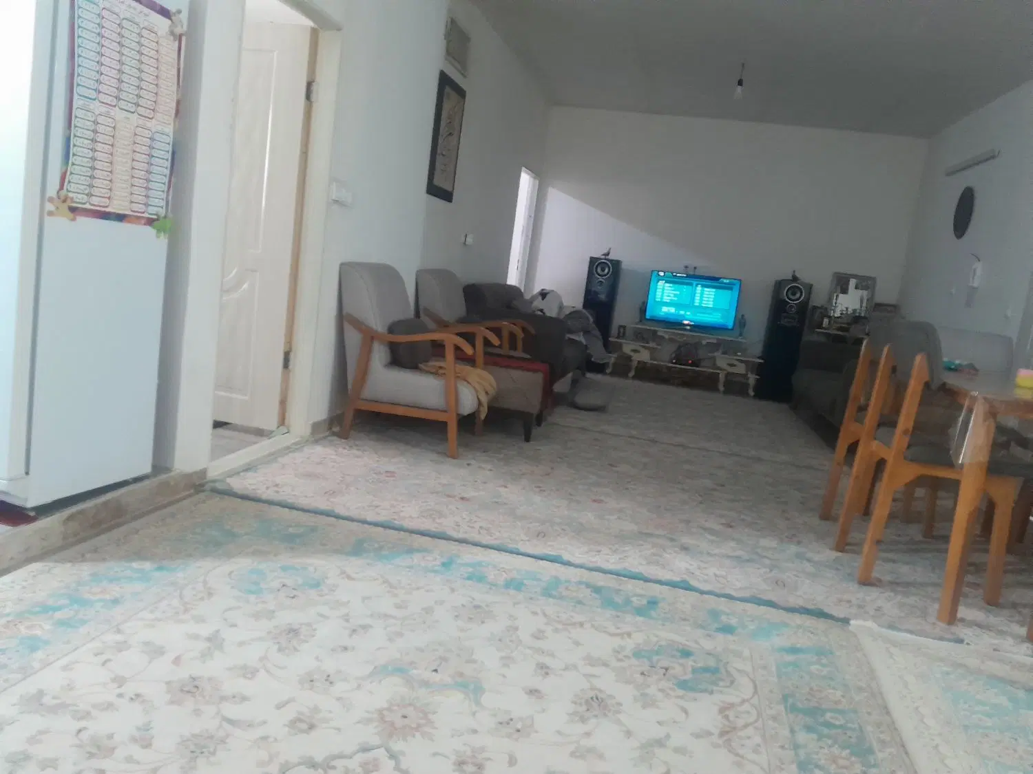 ۶۷۰ متر بنا ۷ واحد ۳طبقه قابل تهاتر