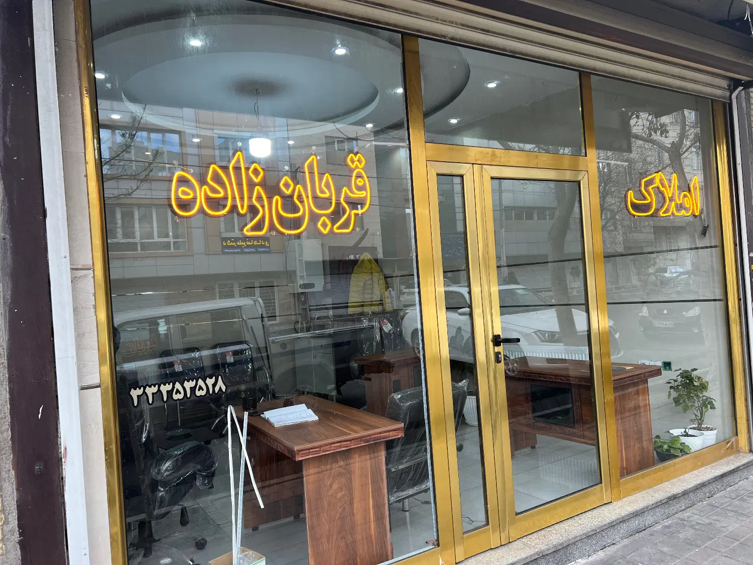 فروش مغازه در مارالان داخل پاساژ