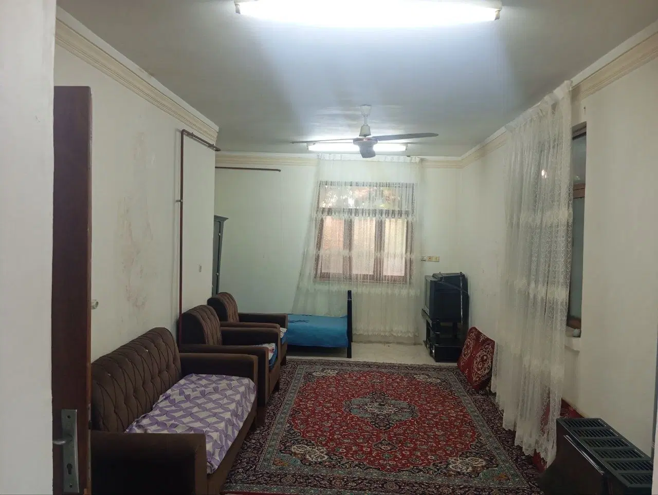 فروش ویلایی هزار سیصد متر سند تک برگ چیران فومن