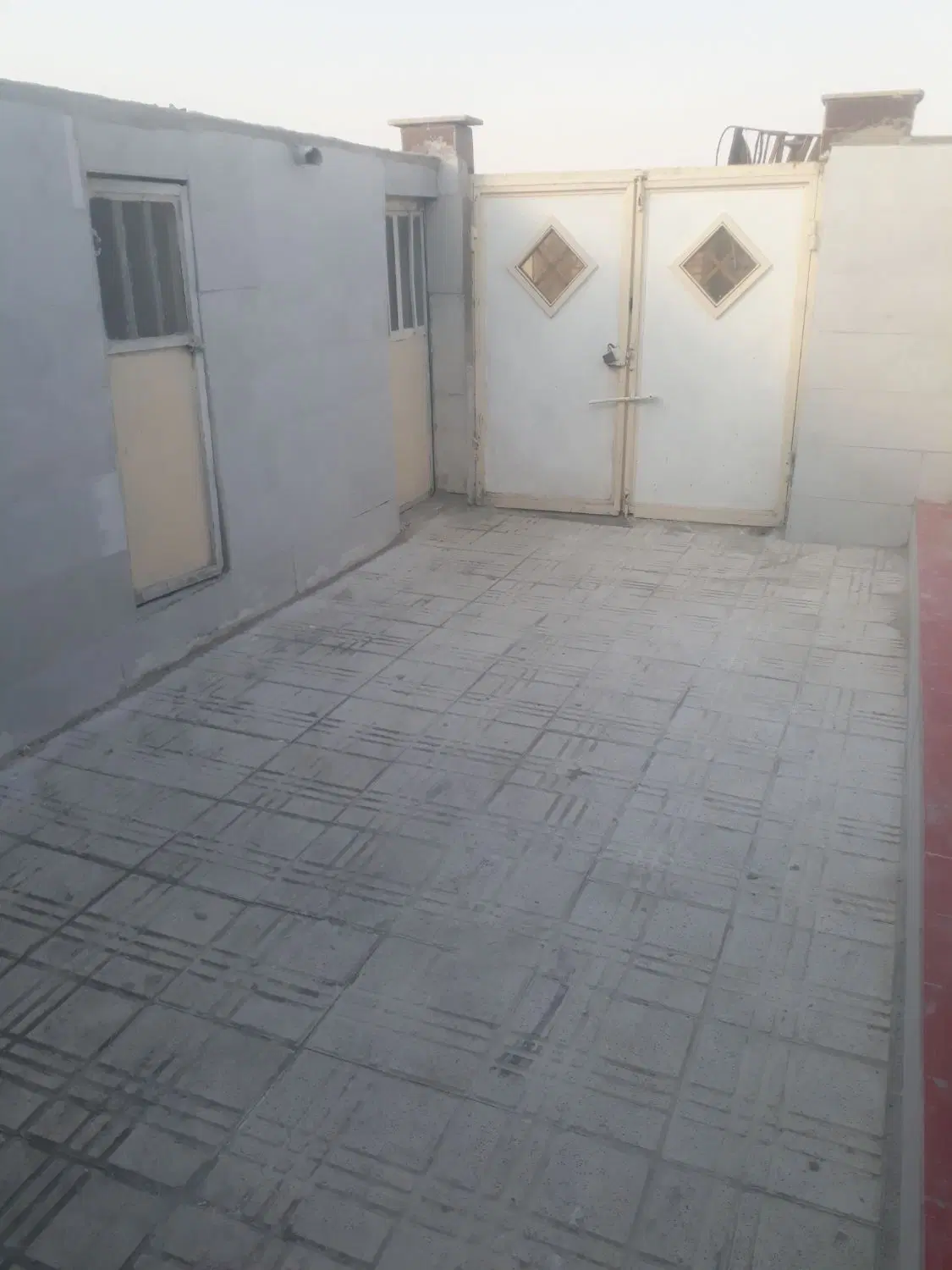 خانه فروشی در خیابان عاشورا با فیمت مناسب