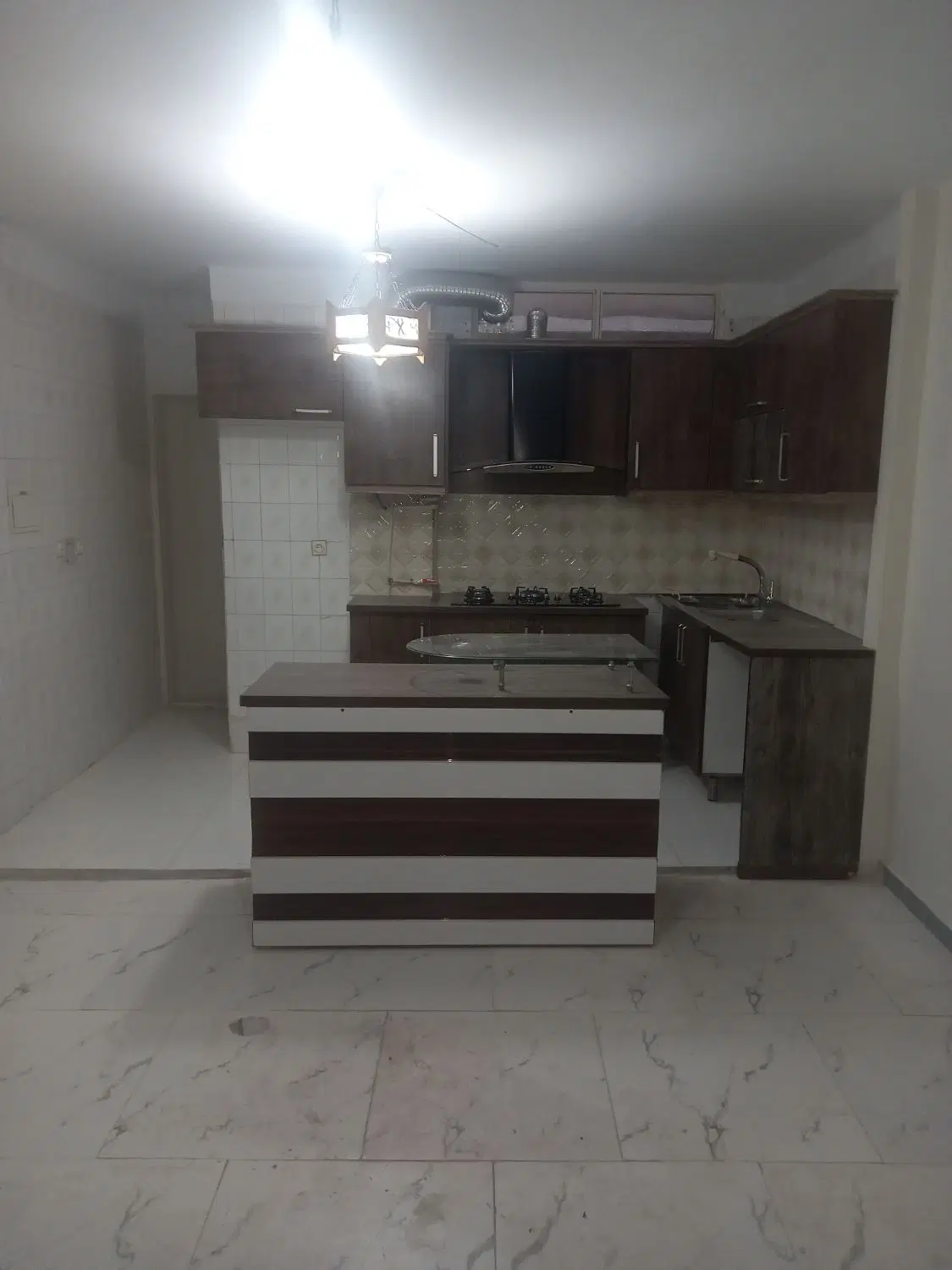 اجاره آپارتمان ۴۰مترهمکف با انباری،پارکینگ موتور