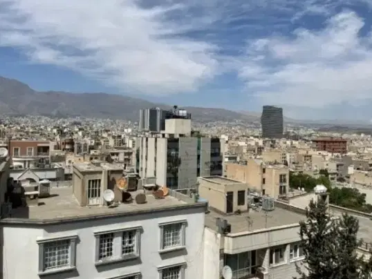 واحد 140 متری _ اداری پزشکی_ زیتون کارمندی