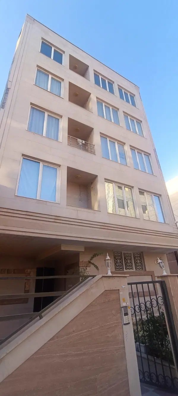 آپارتمان خواجه نصیرشمالی