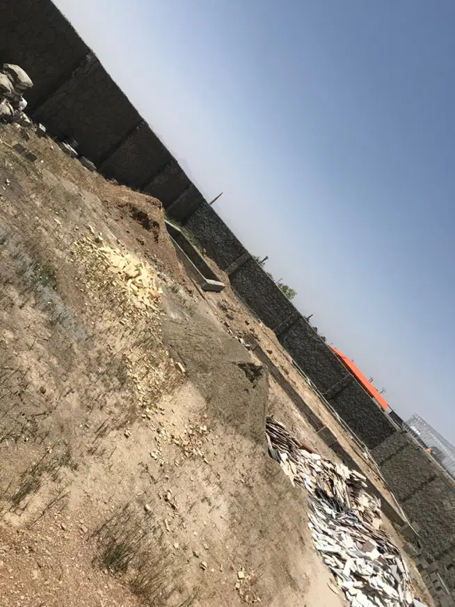 چهاردیواری باغی سند۶دانگ (پارک ساحلی)