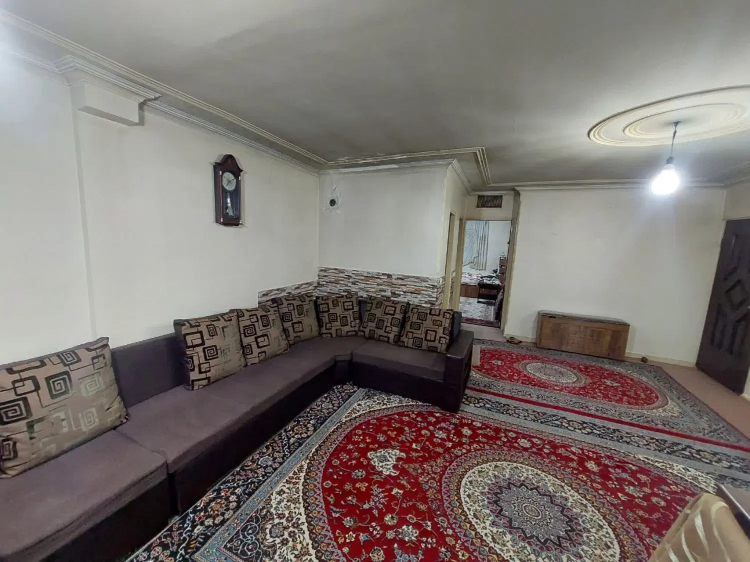 66متر با پارکینگ و انباری