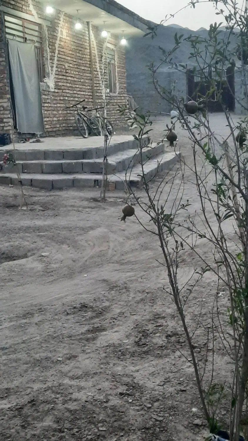 خانه باغ دایی اباد۱۰۵۰