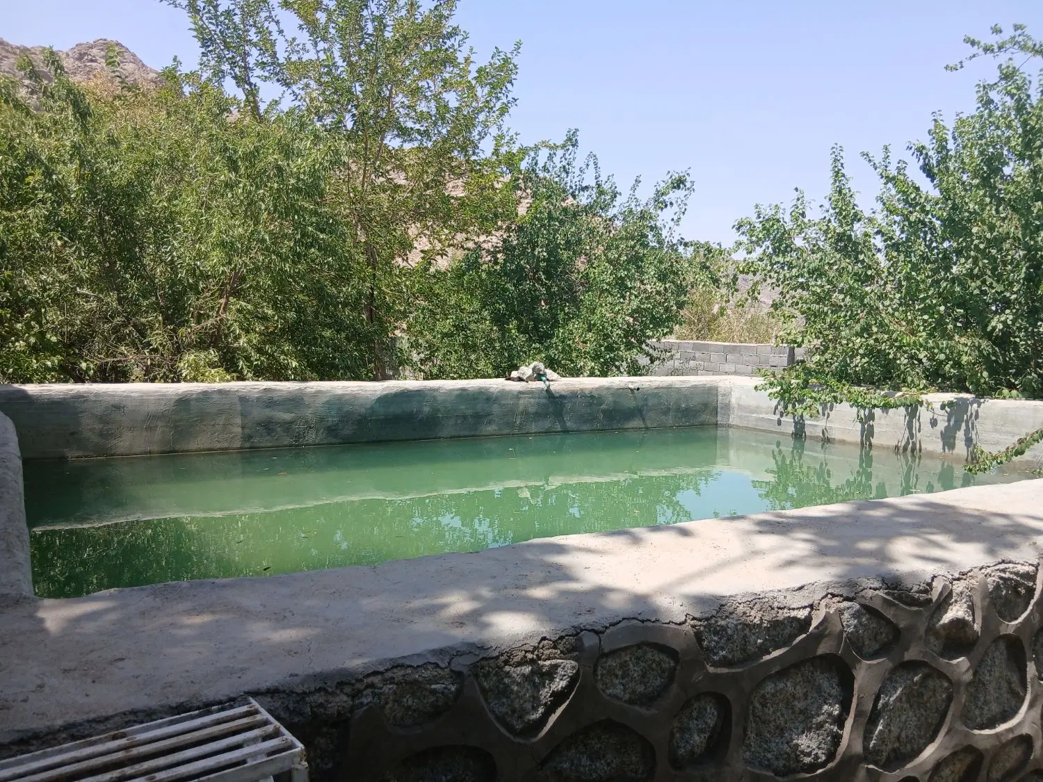خانه باغ سانیج دره سیرحسن آباد