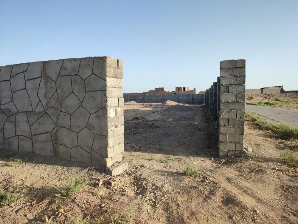 زمین بدشت