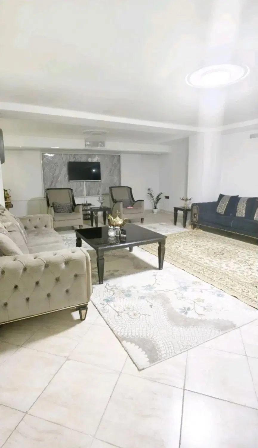 آپارتمان دو خوابه بلوار بوستان صدرا