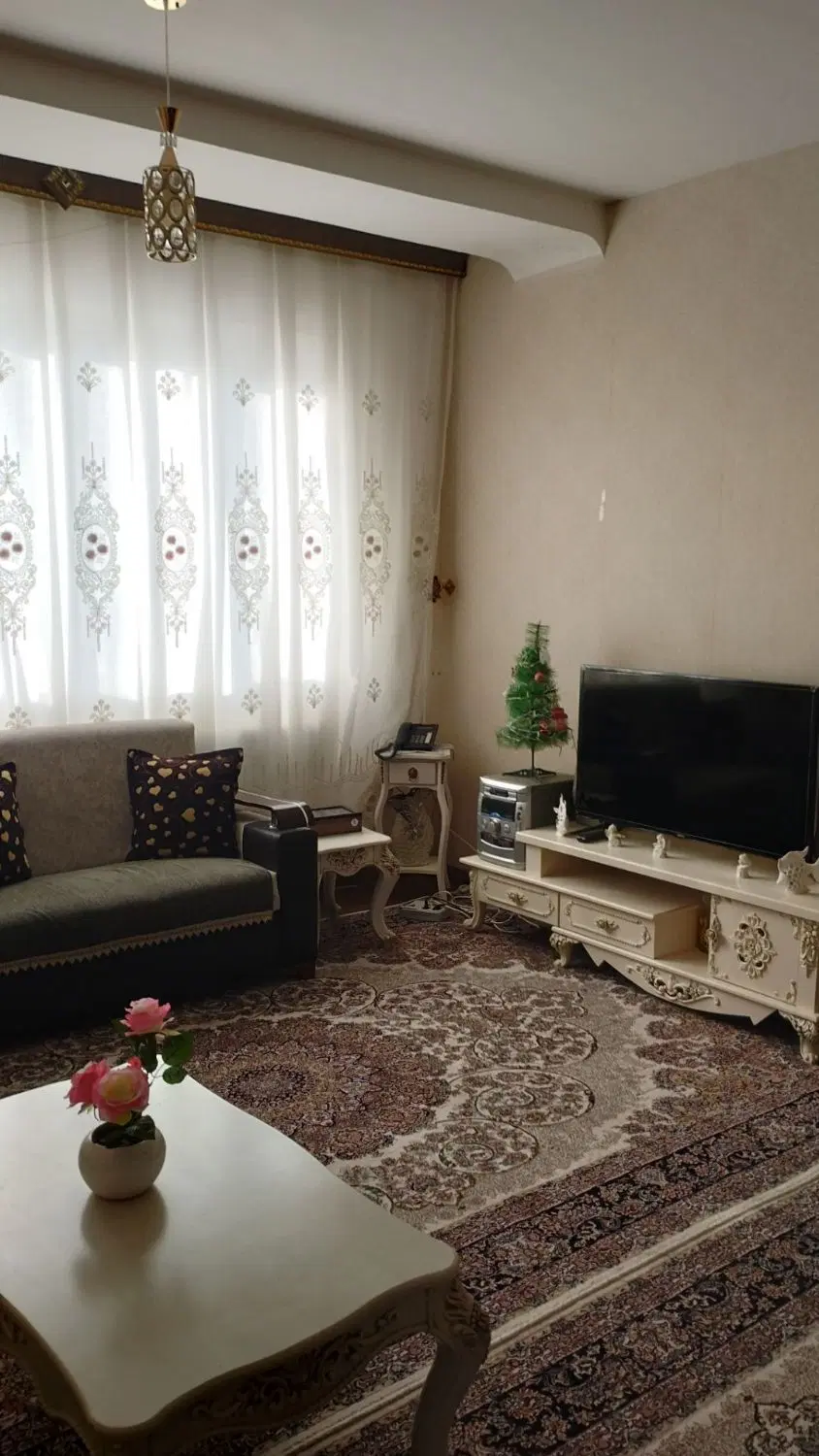 مسکن مهر مجتمع فرهنگیان اردبیل طبقه اول