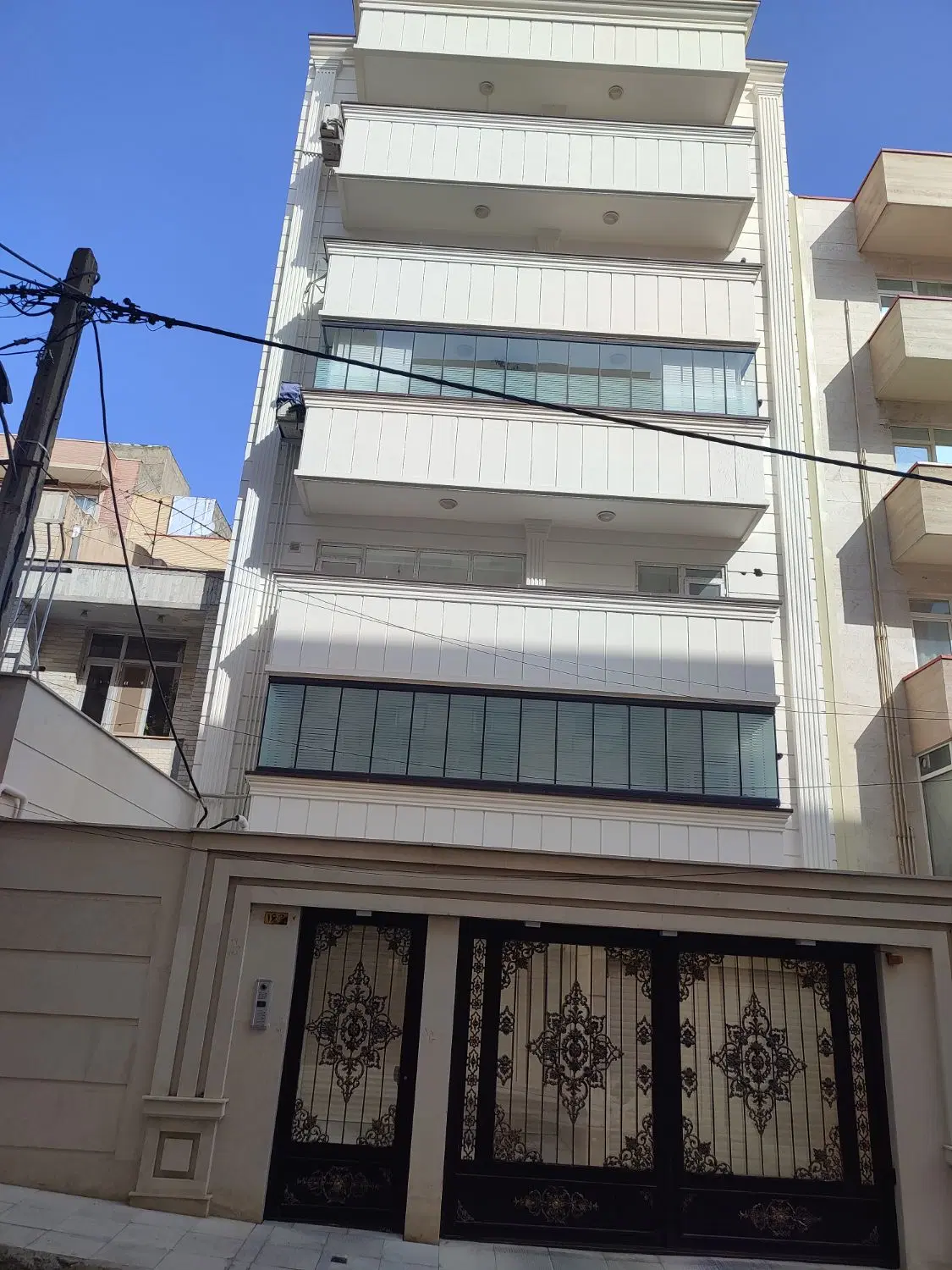 فروش آپارتمان  128متر در زعفرانیه