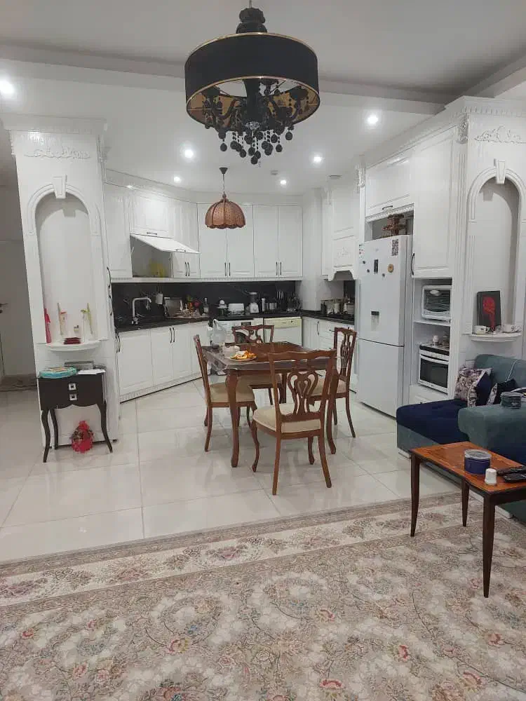 آپارتمان 153متری سه خوابه