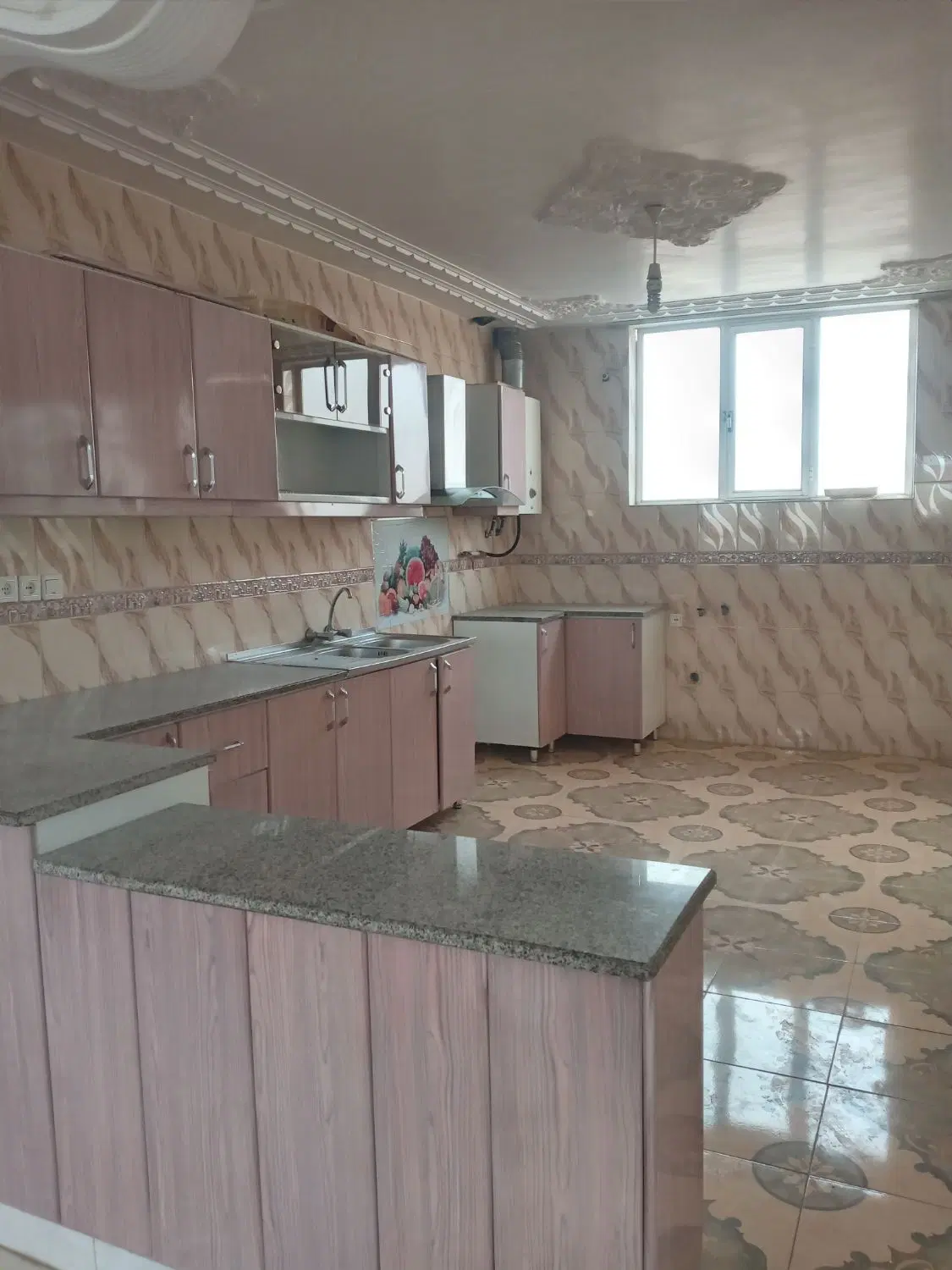 منزل اجاره ای طبق دوم