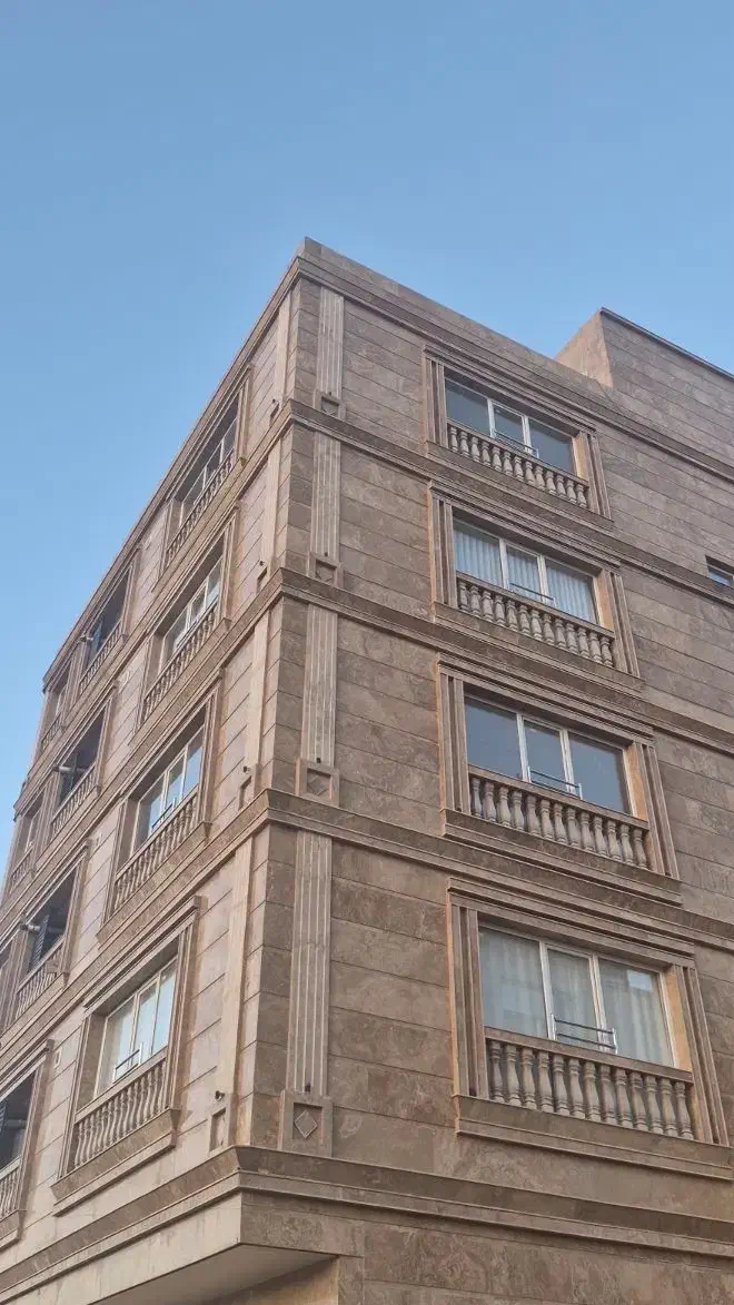 فروش اپارتمان دوخوابه تکمیل ۱۱۹ متری بلوار طلاییه