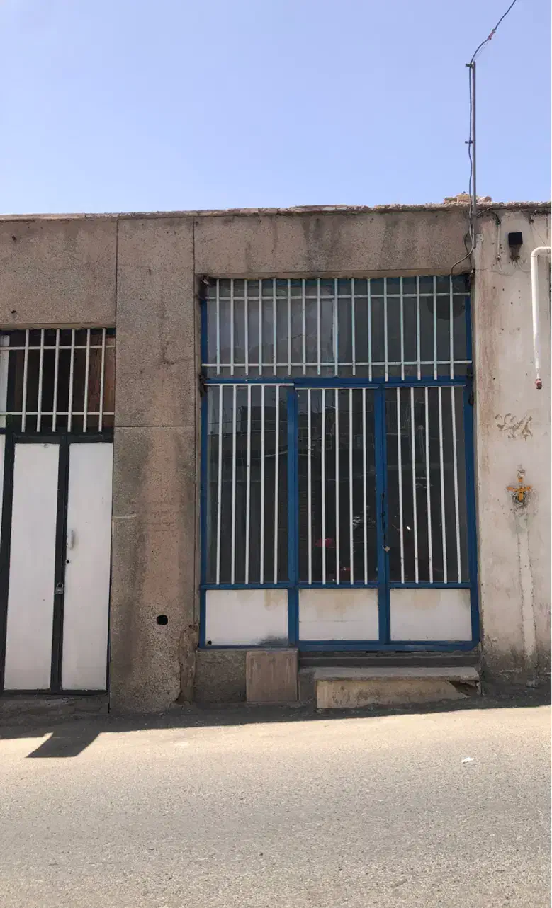 اجاره یک دربند مغازه واقع در خیابان منتظری
