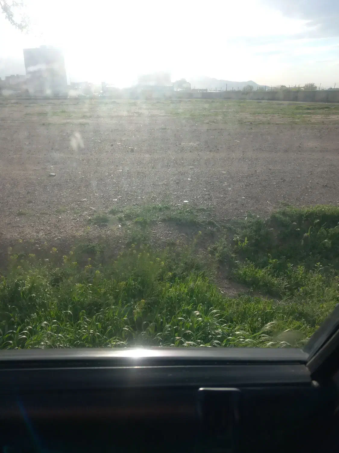 مجتمع صنعتی یا گاراژ با ۱۴ باب مغازه صالح اباد