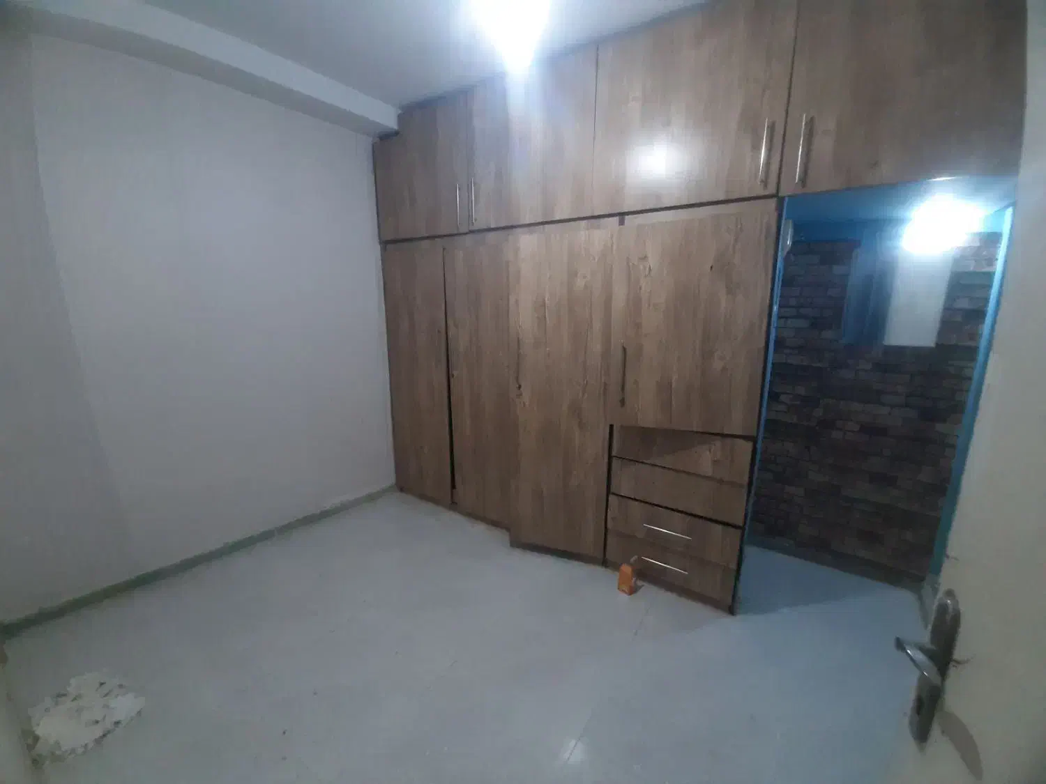 آپارتمان ۵۵ متر فول بازسازی شده خوش نقشه رو به نما