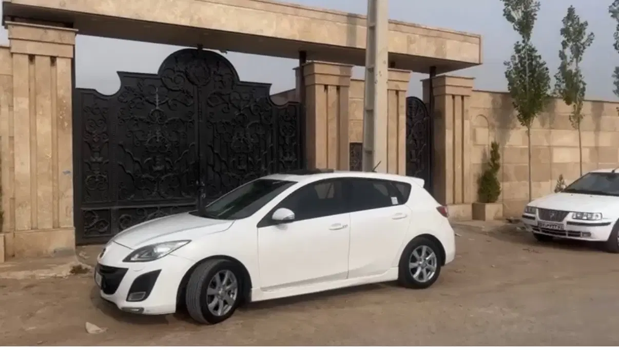 شهرک ویلایی _ فول امکانات _ ۱۰ دقیقه تا مرکز شهر
