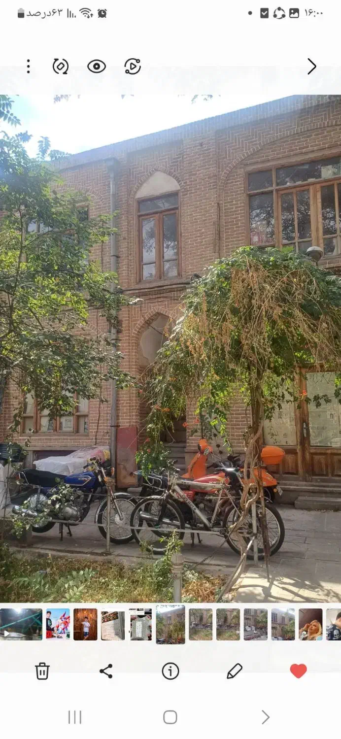 دو باب مغازه بازار سرپوشیده