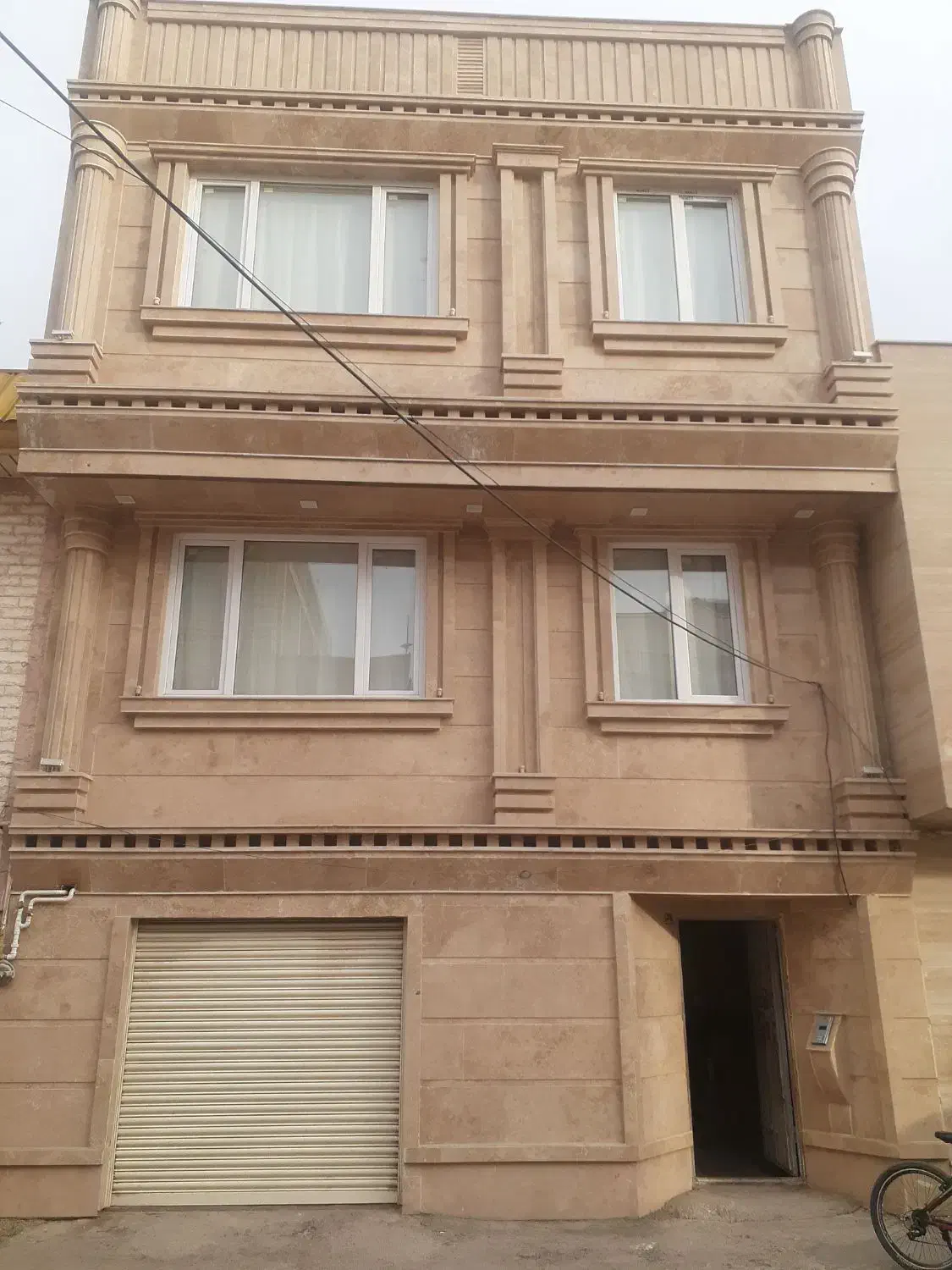 فروش ساختمان دو طبقه روپیلوت