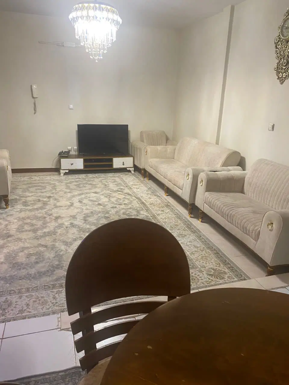 ۴۵ متری