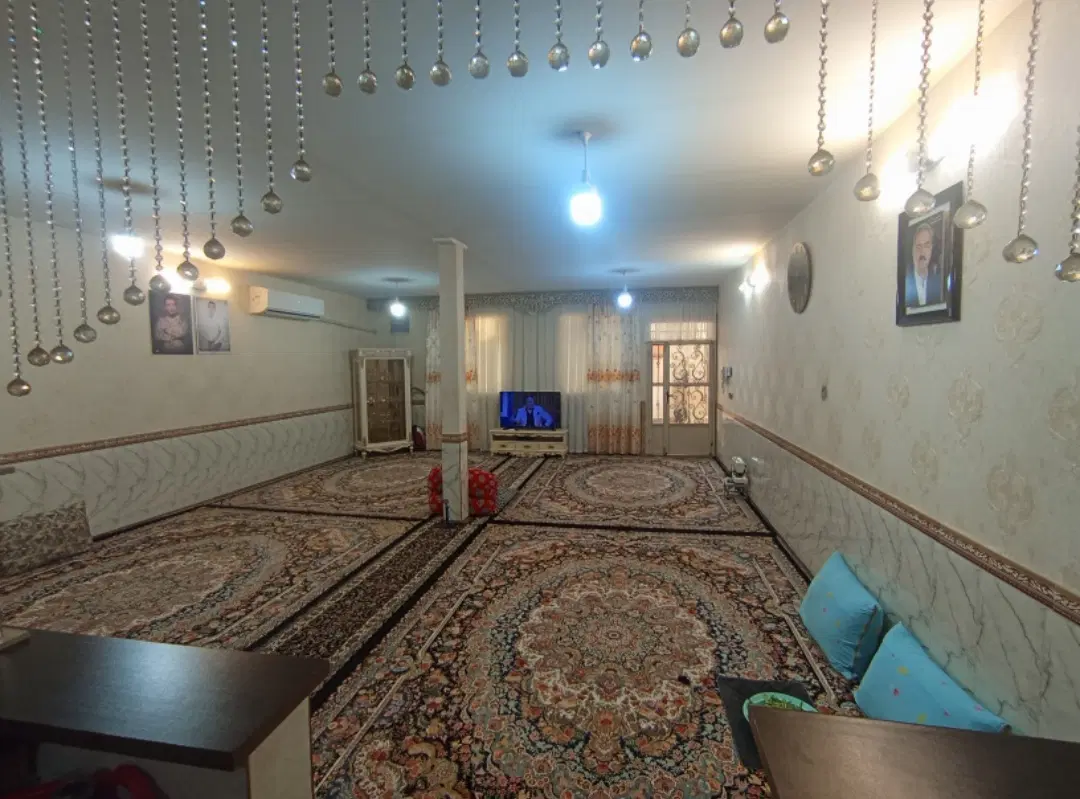 خانه ویلایی 140متری