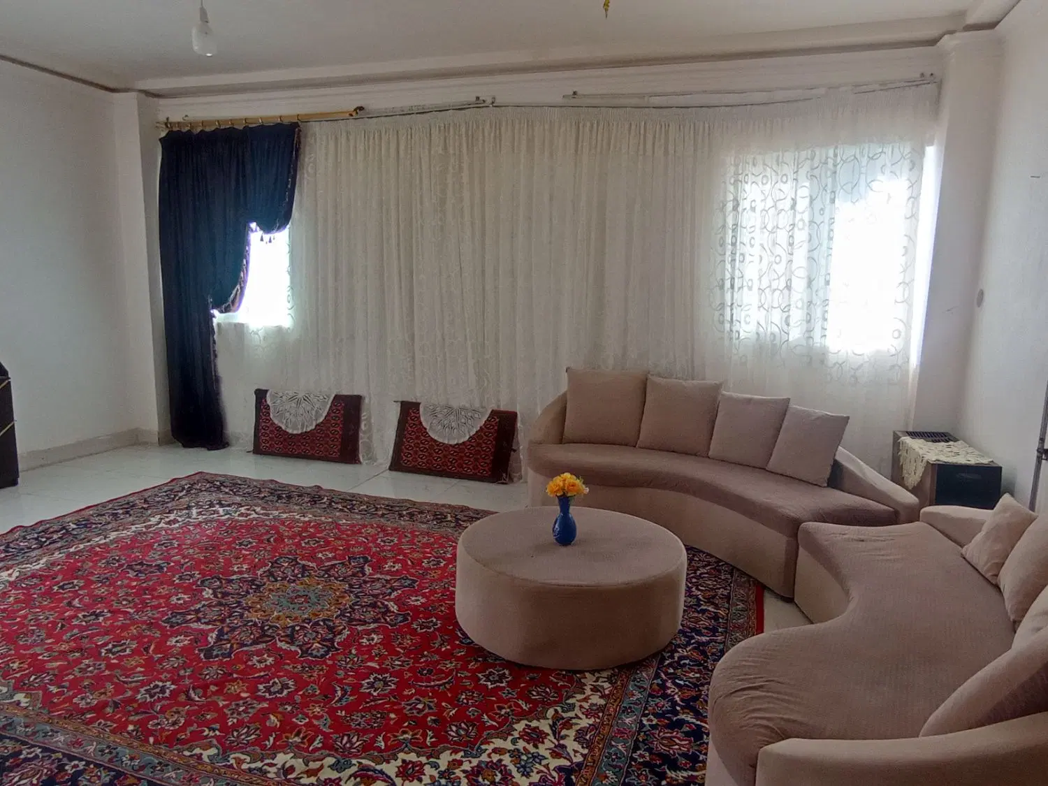 خونه ویلایی دربست با تمامی امکانات برای اسایش شما