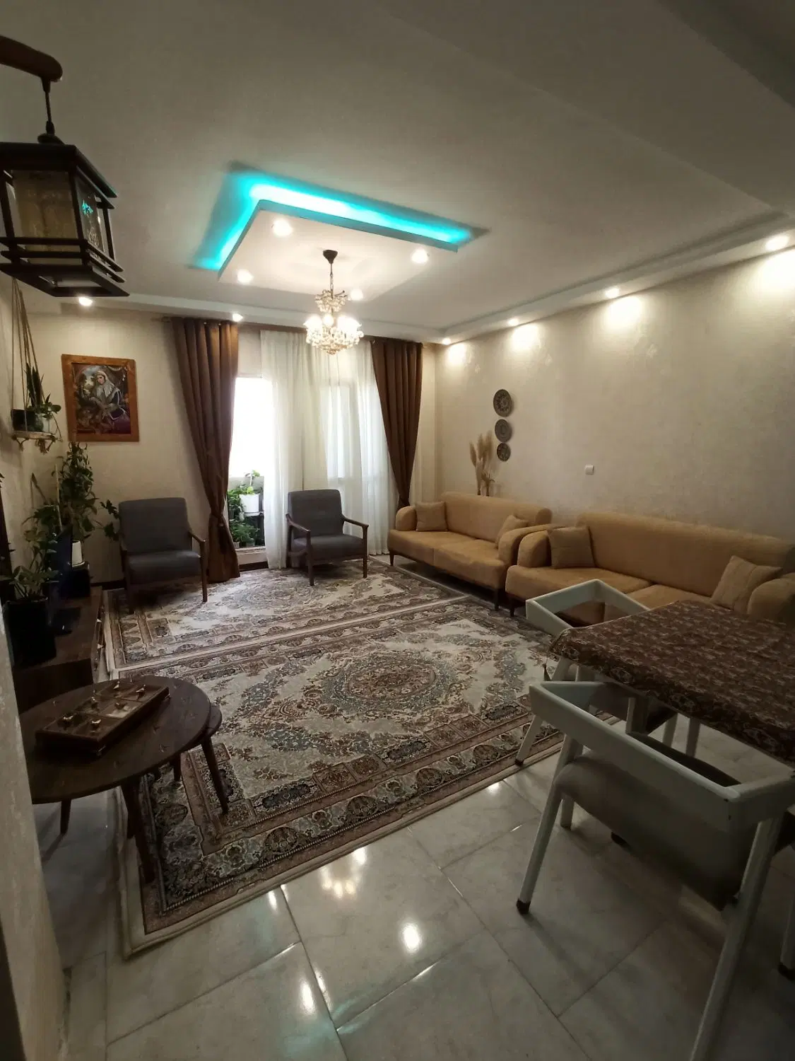 واحد ۸۰ متری