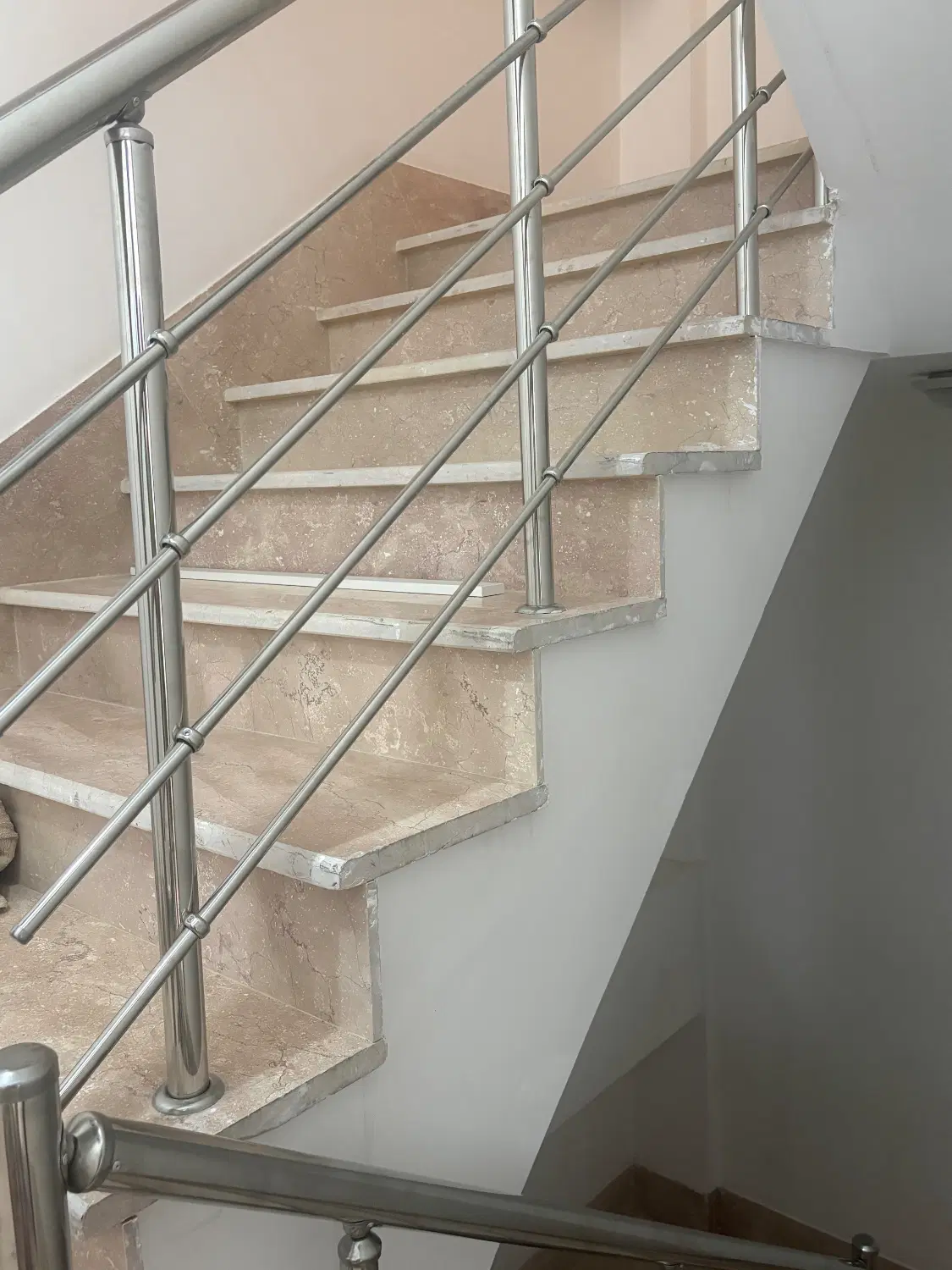 خانه اجاره ای ولایت ۲