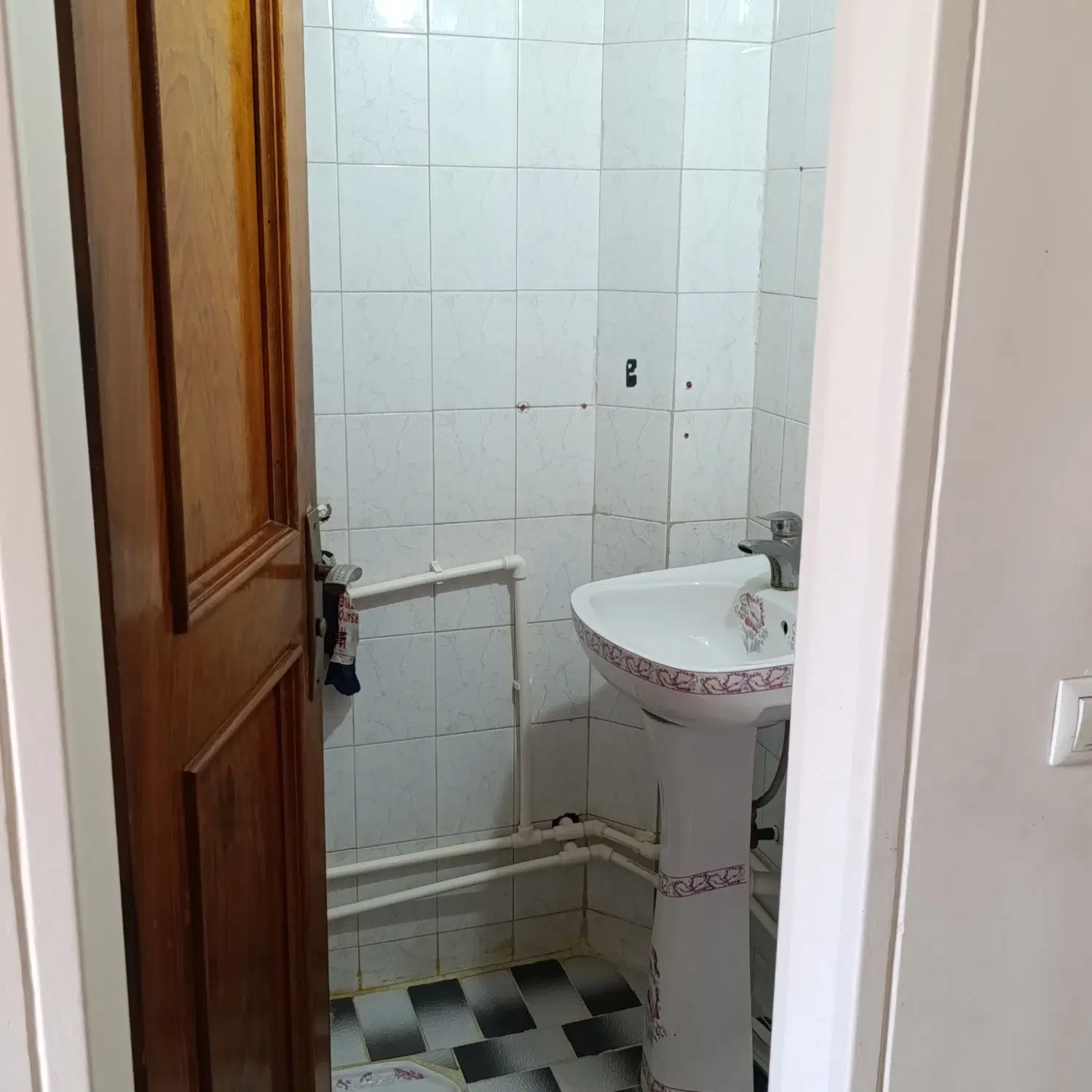 آپارتمان خیابان راهپیما گمرک