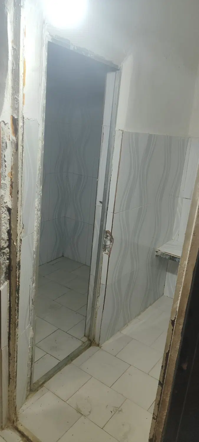 خیابان رازی بین چهارراه سوم و چهارم پلاک 63