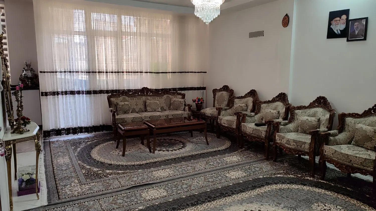 90متر 2خواب پارکینگ و آسانسور