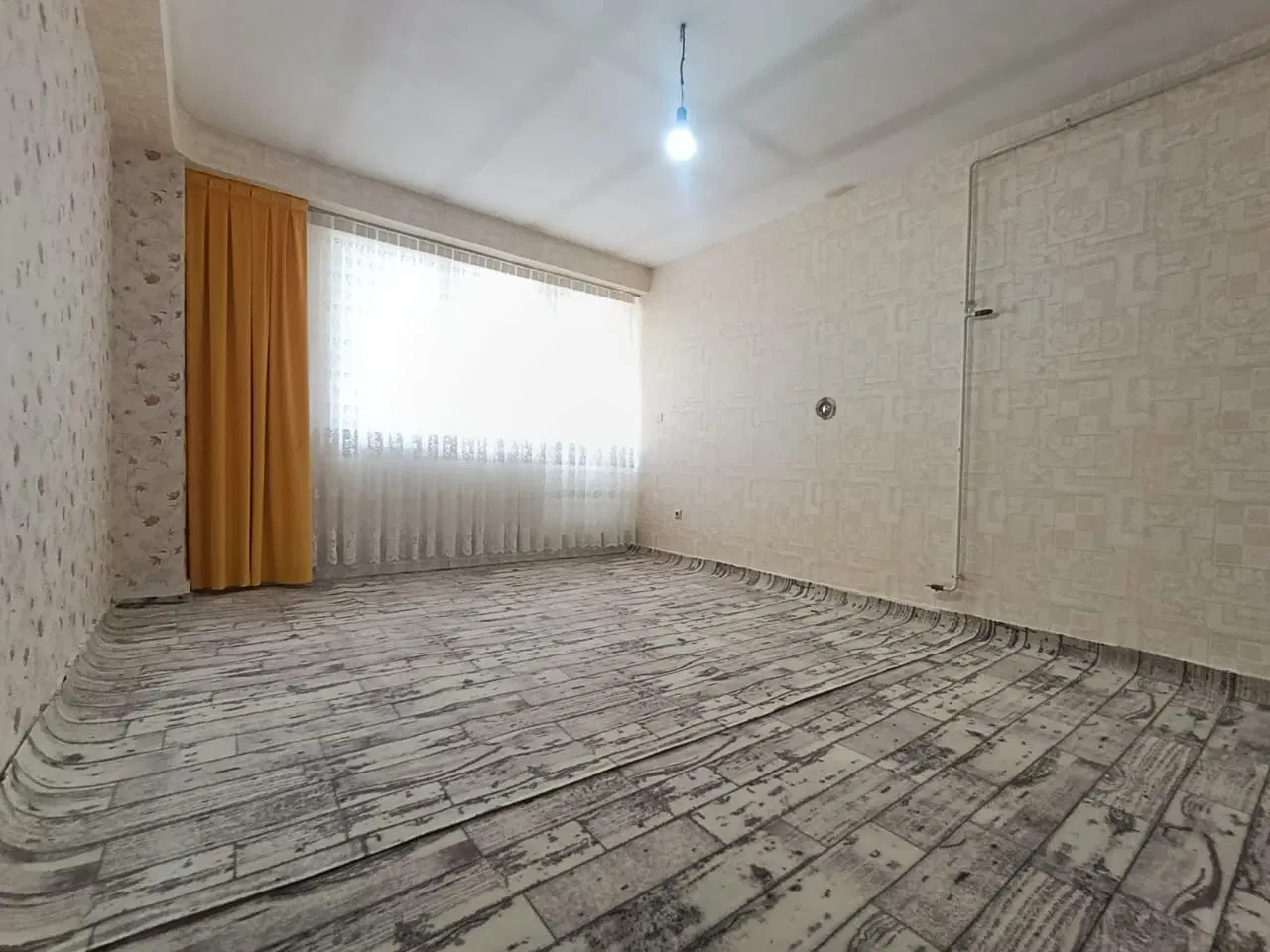 ۶۰متر پارکینگ‌دار طبقه۱ باوام اندیشه (داداش‌پور)