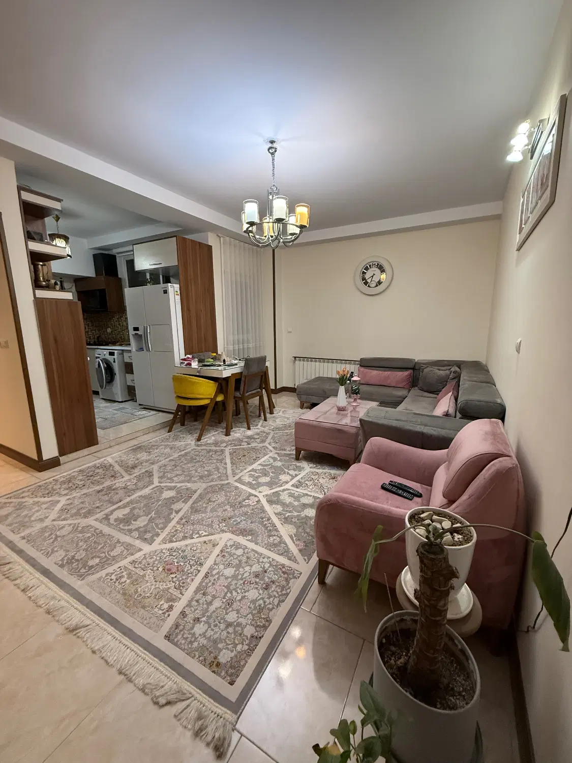 ۶۰ متر،فول امکانات،تک خواب ،۱۰ ساله