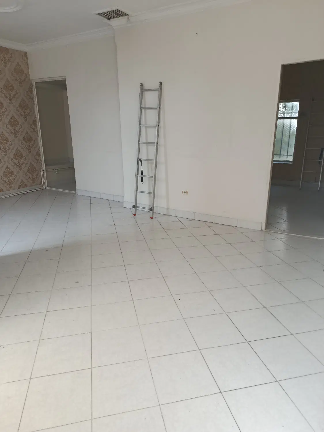 اجاره خانه ی ویلای در برغان