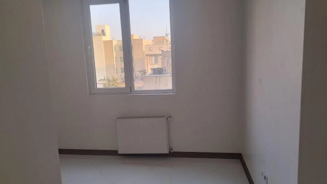 رهن واحد۱۰۵ متری خ استقلال