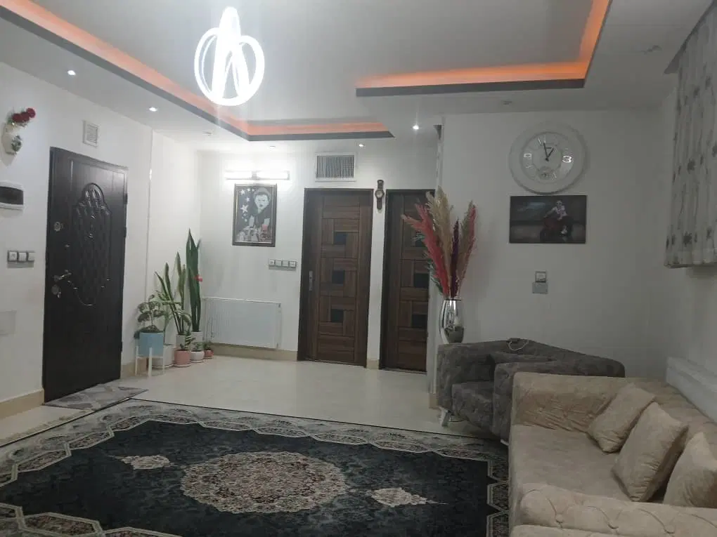 آپارتمان ۹۰متری ۲خواب.سنددار فلاورجان