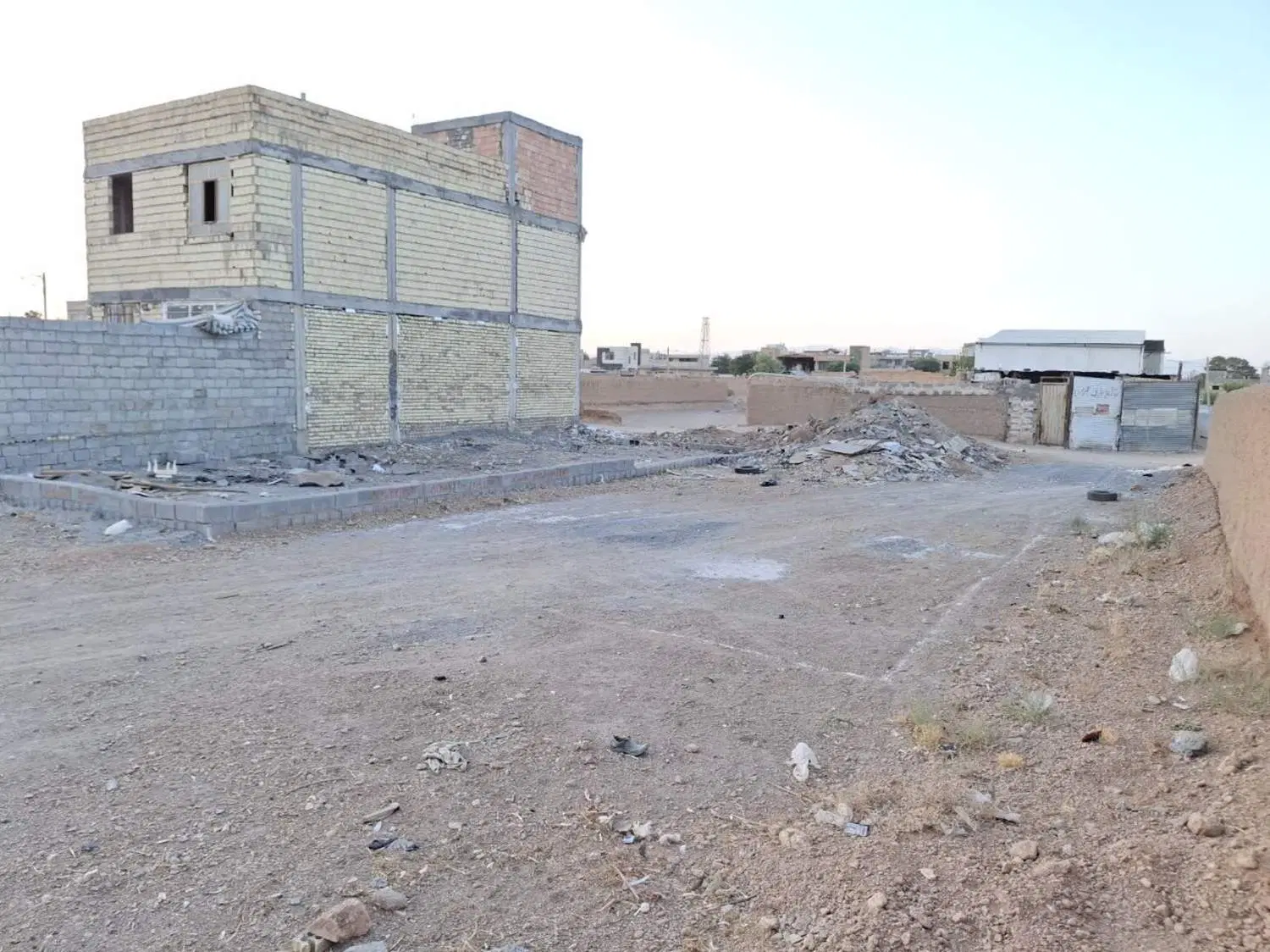 زمین 160 متری رحمت آباد