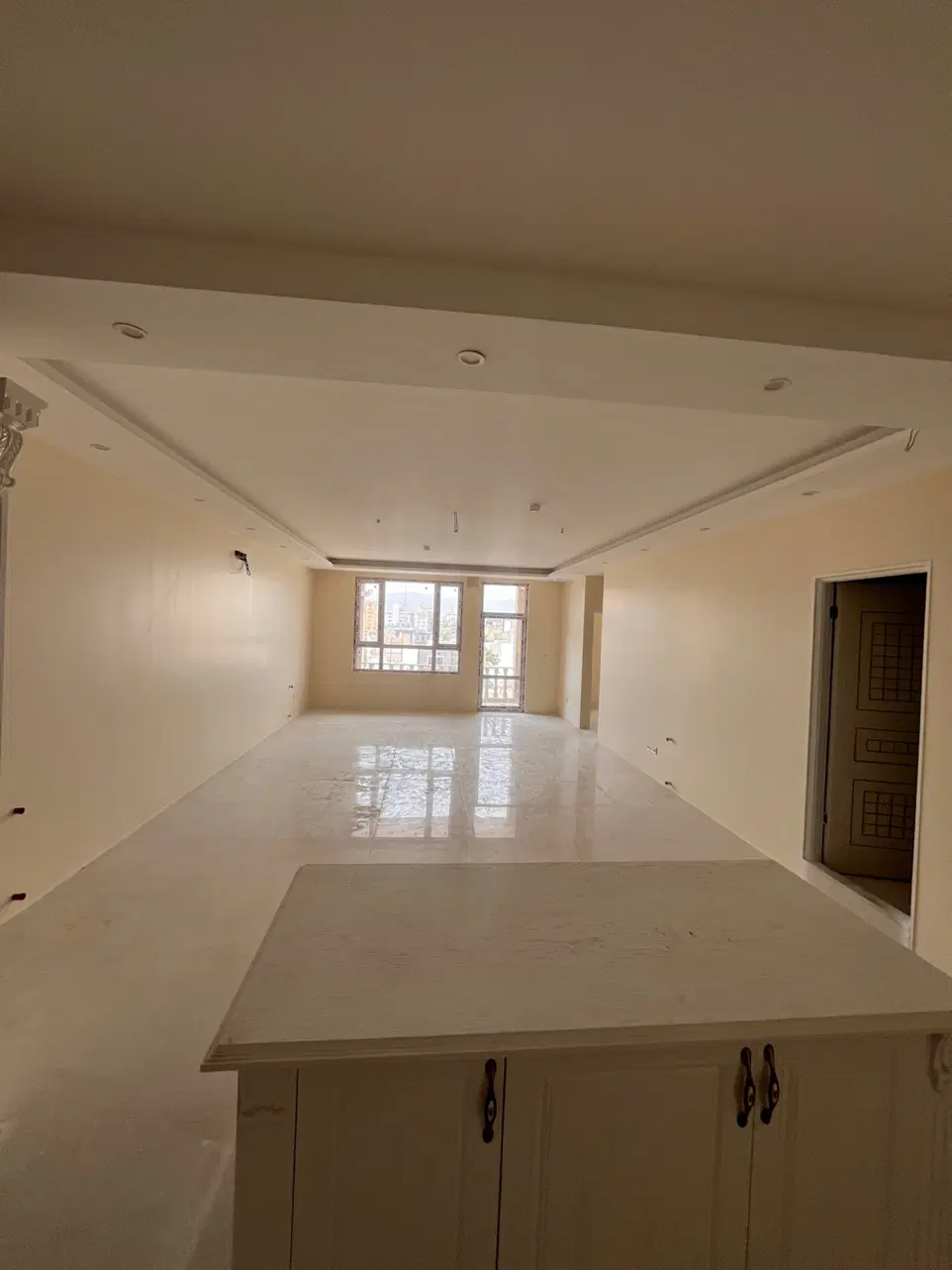 اپارتمان صفر_فول امکانات_غرق نور_سنددار
