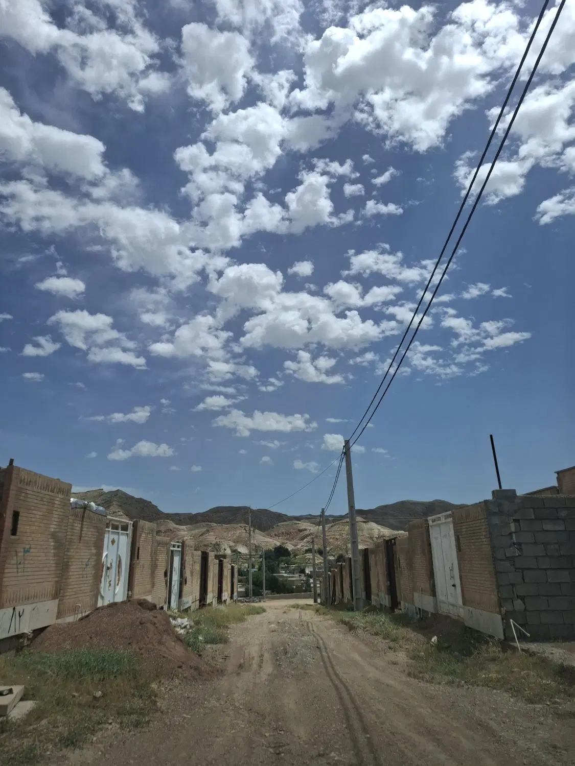 خانه نیمه ساخته نمره دو