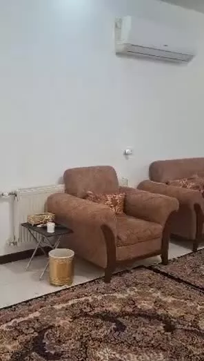 ویلا چسبیده به جنگل