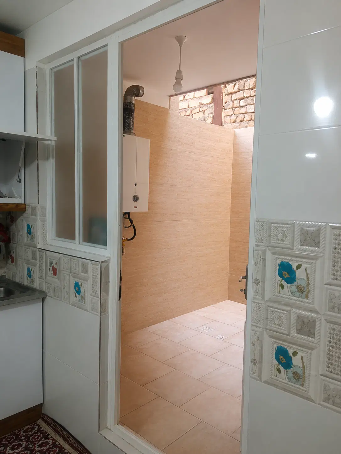 واحدی ۱۳۰ متری دربست دو خواب