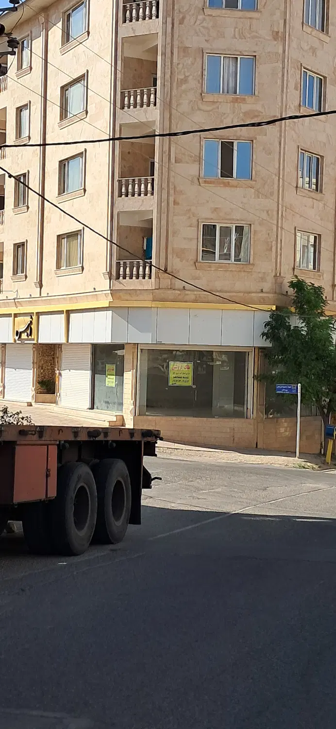 رهن واجاره مغازه ۸۷ متری دونبش شهرک کوهسار