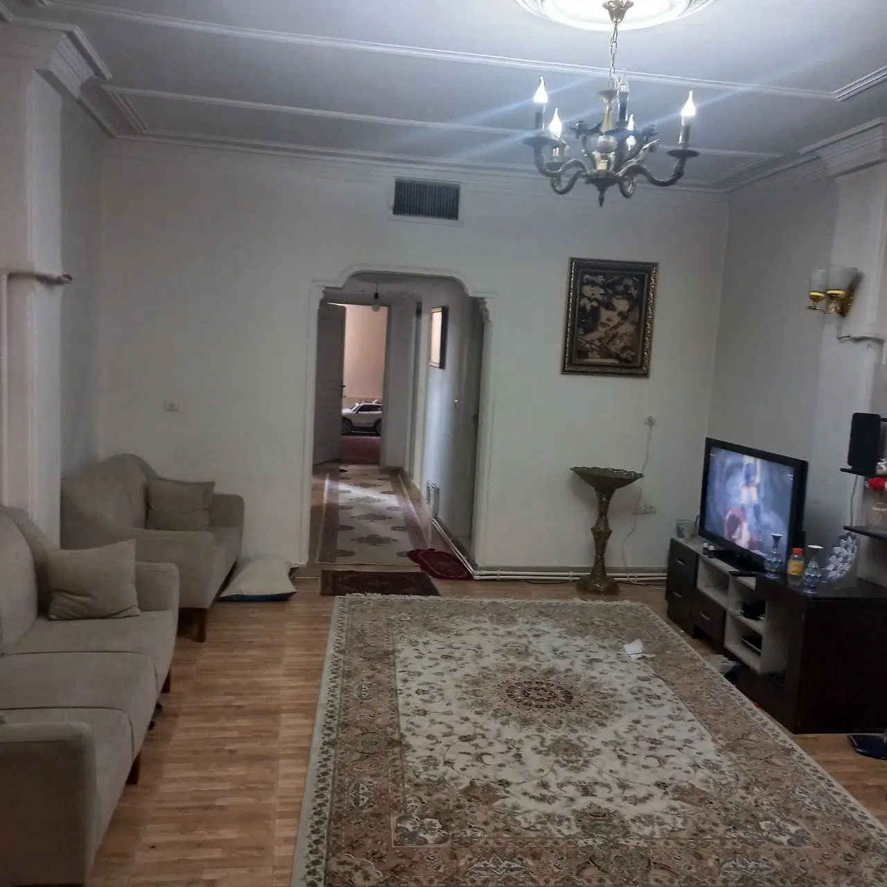 آپارتمان برخیابان کسری148متری