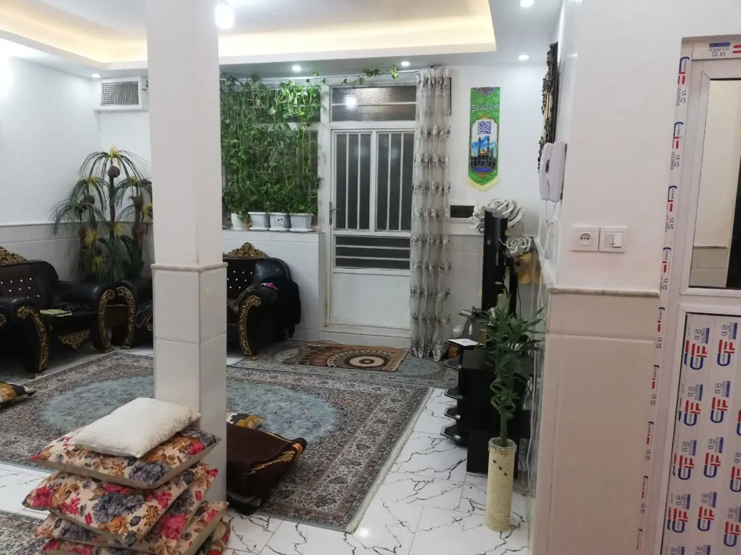 فروش خانه ویلایی ۲ طبقه همکف و بالا