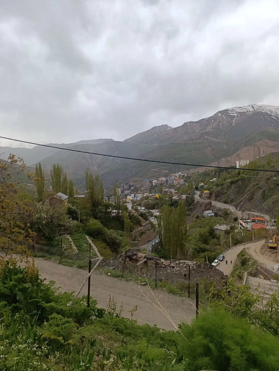 یک قطعه زمین در شمشک